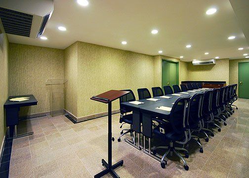 Quality Inn Jamaica Airtrain Нью-Йорк Зручності фото