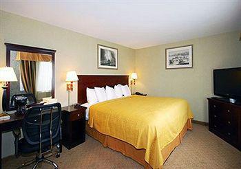 Quality Inn Jamaica Airtrain Нью-Йорк Екстер'єр фото